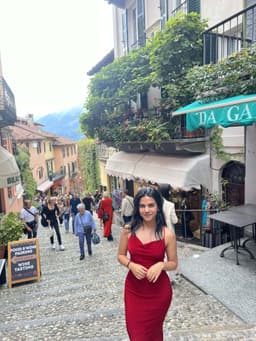 Sonia Bendre Travel Picture 2